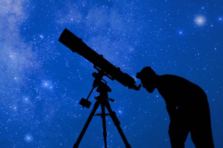 Due corsi online per scoprire il cielo